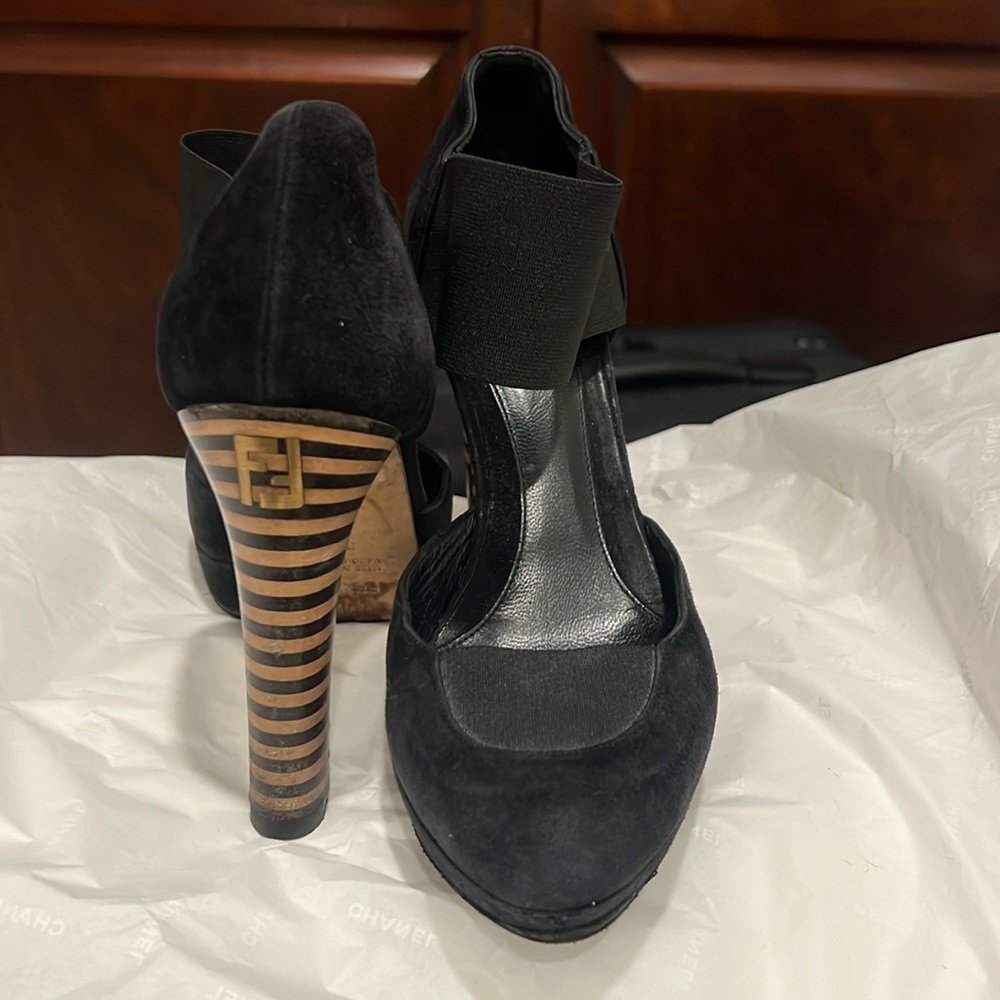 Fendi Striped Heels
